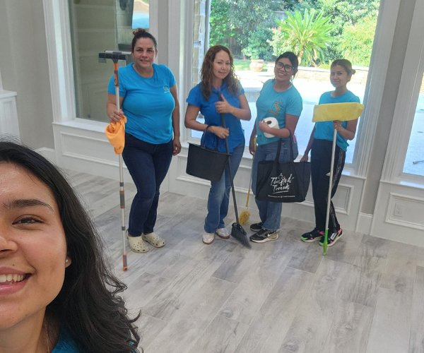 Image Mmmaid Cleaning Services